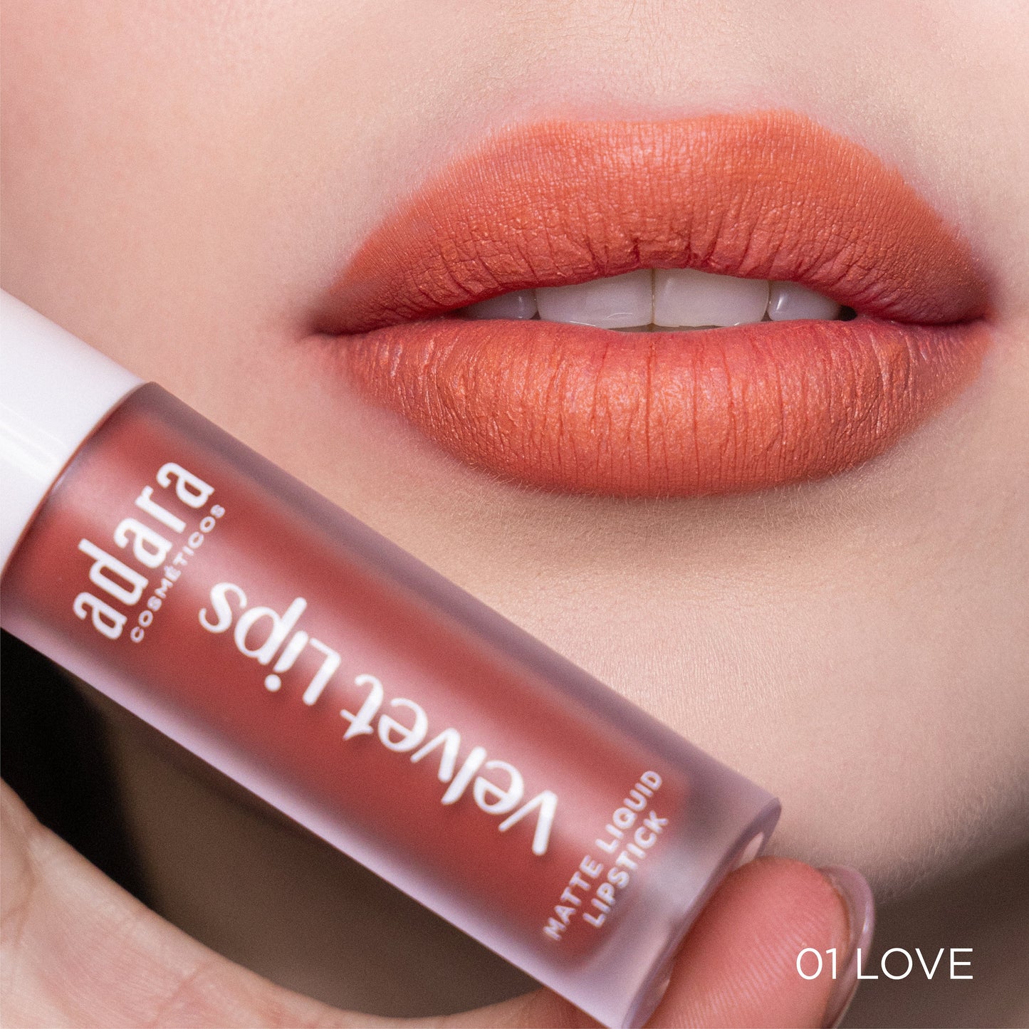 Labial liquido Velvet Lips Matte Adara CosmeticosVELVET LIPS