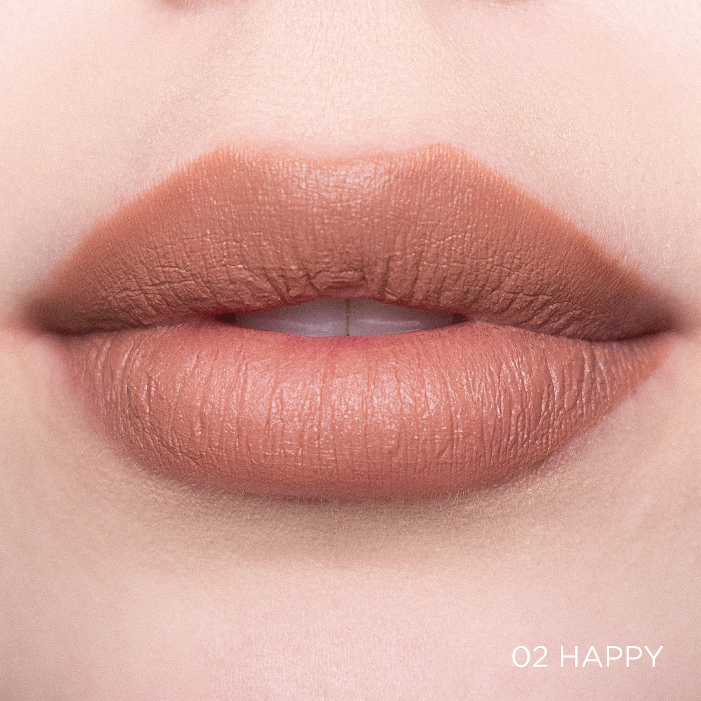 Labial liquido Velvet Lips Matte Adara CosmeticosVELVET LIPS