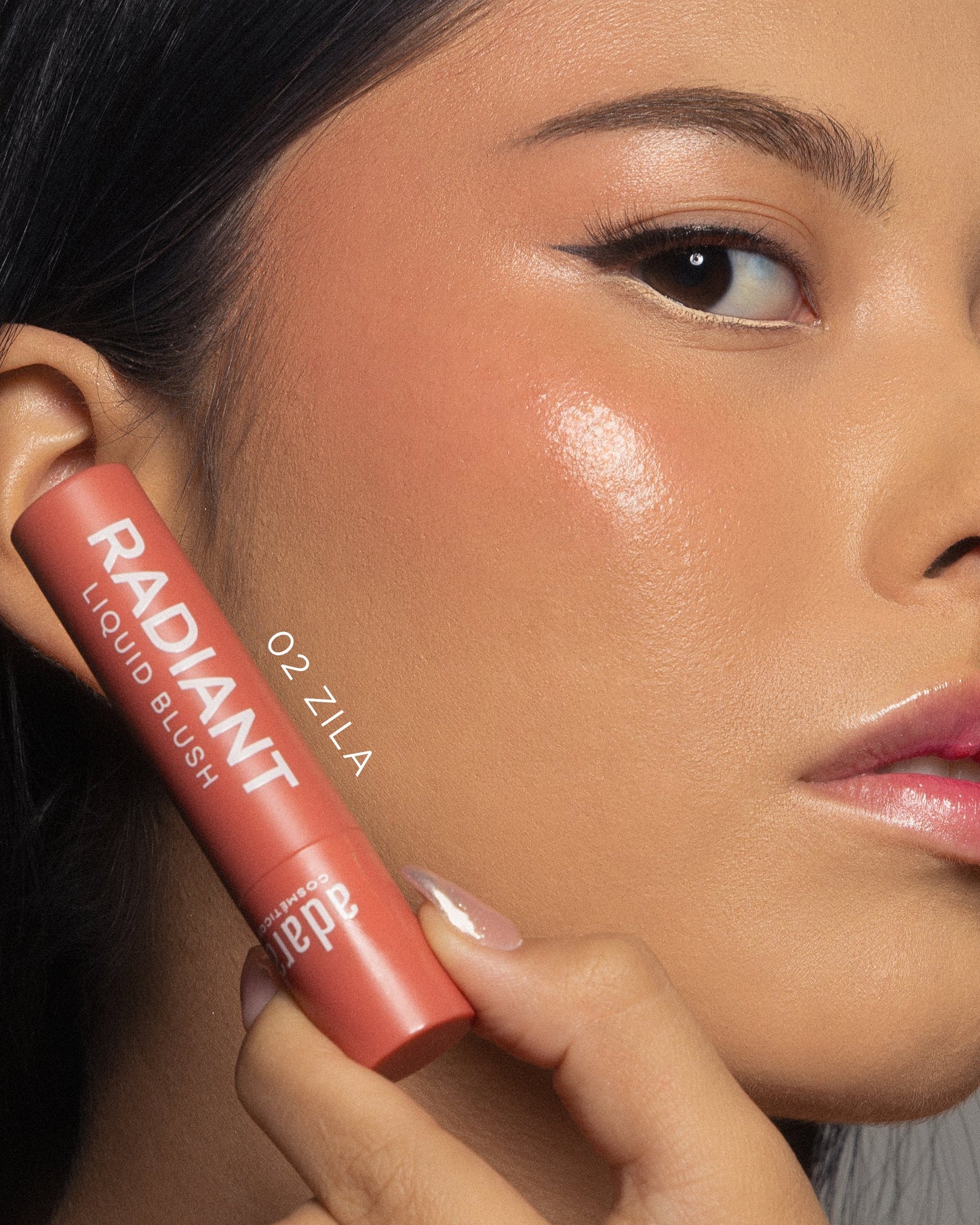 Rubor Liquido Radiant Adara Cosmeticos
