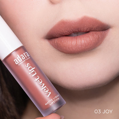 Labial liquido Velvet Lips Matte Adara CosmeticosVELVET LIPS