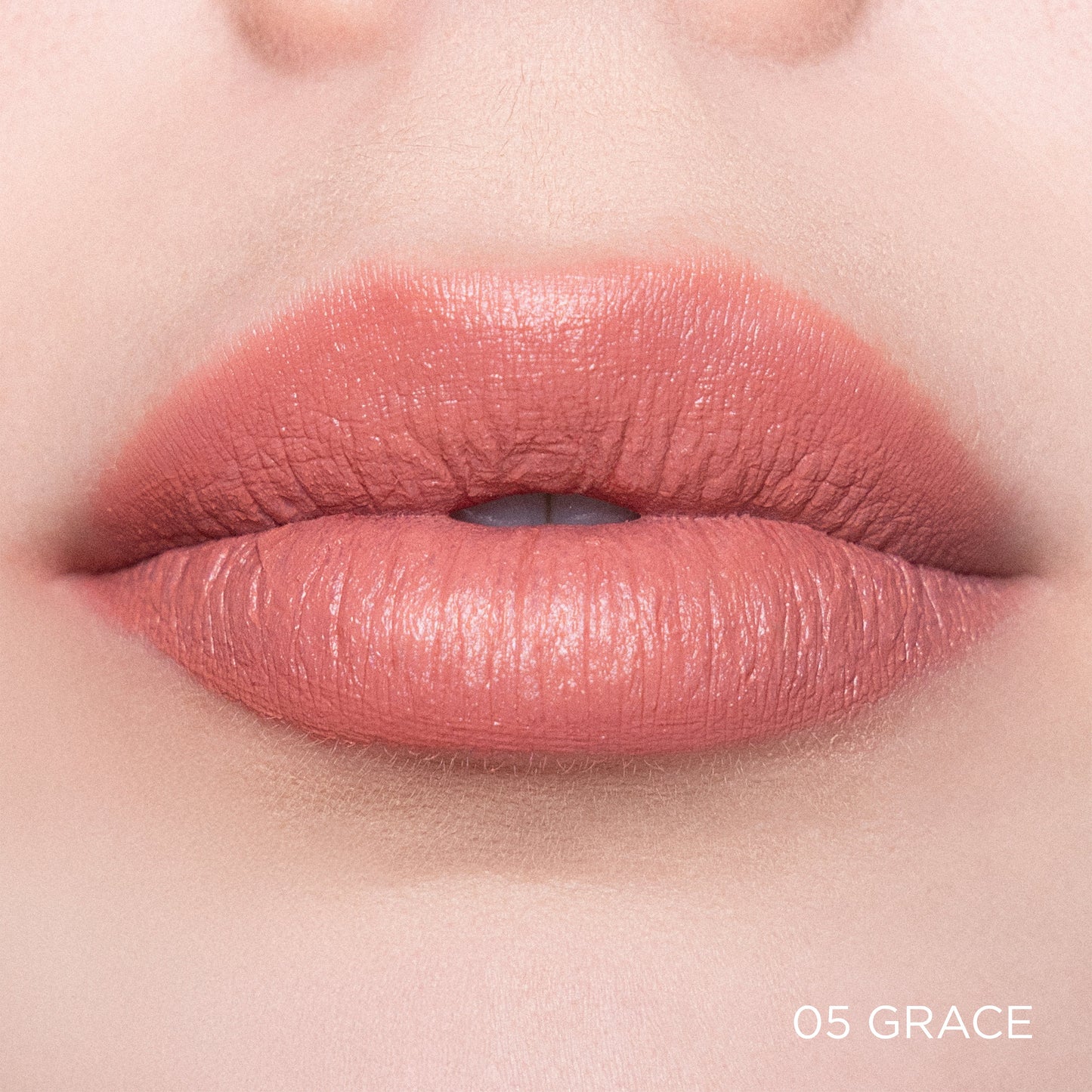 Labial liquido Velvet Lips Matte Adara CosmeticosVELVET LIPS