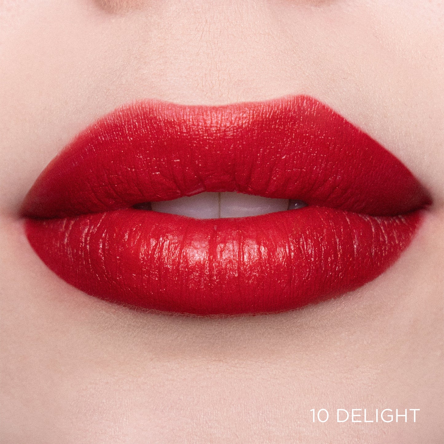 Labial liquido Velvet Lips Matte Adara CosmeticosVELVET LIPS