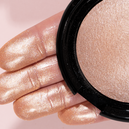 Polvo Iluminador Celebrity Adara Cosmeticos