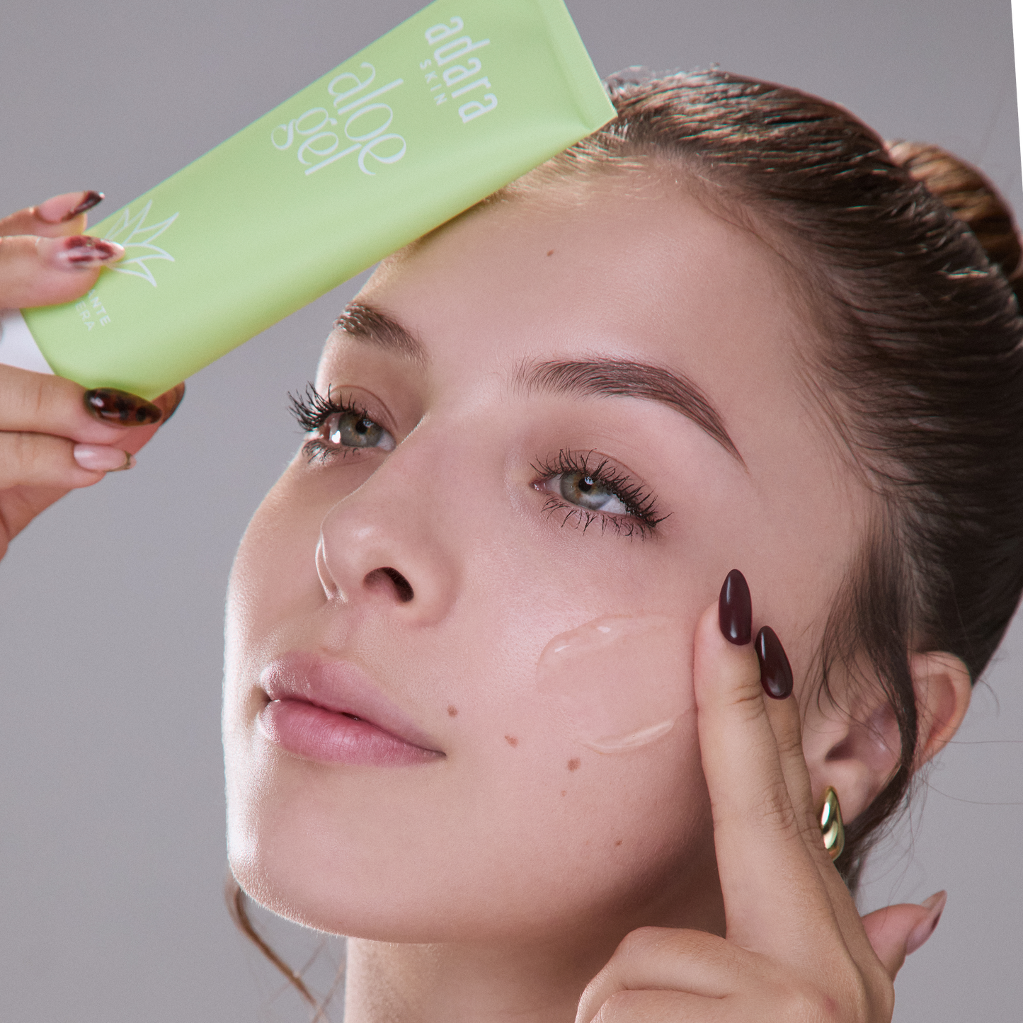 Gel Hidratante con Aloe Vera Adara Cosmeticos