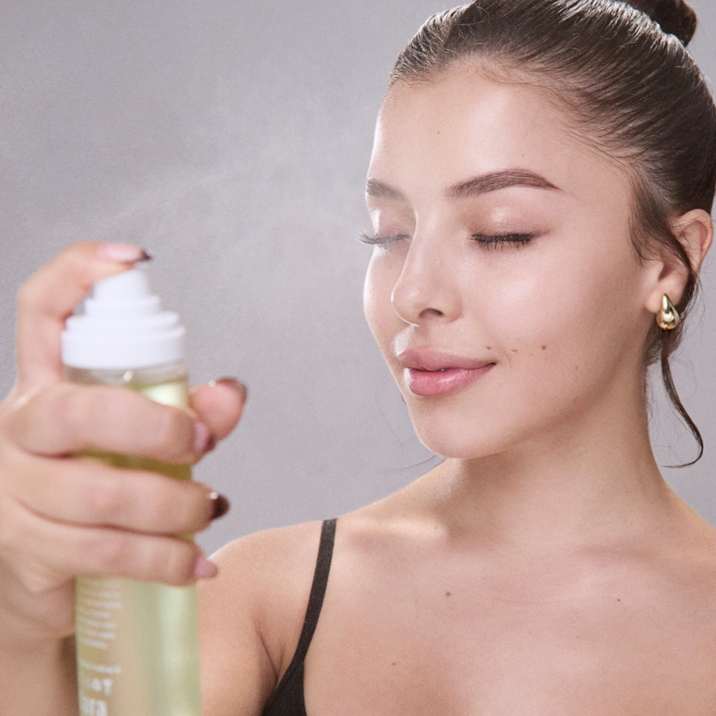 Spray Hidratante con Aloe Vera, Pepino y Té Verde Adara Cosmeticos