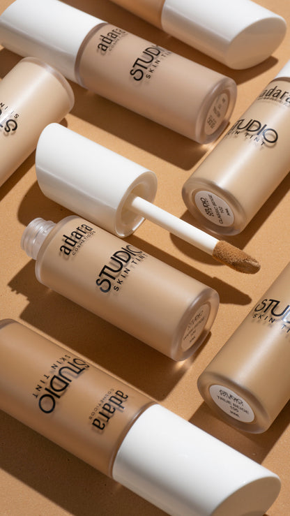 Maquillaje Studio Skin Tint Adara Cosmeticos