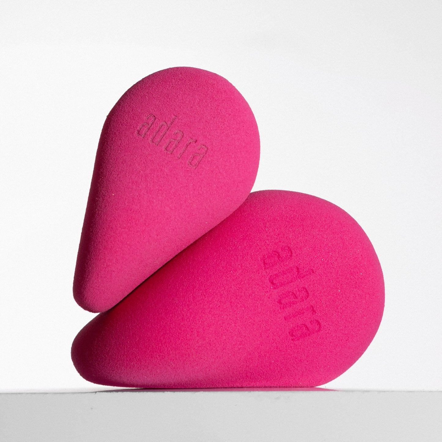 Difuminadora Rosa doble punta Adara Cosmeticos