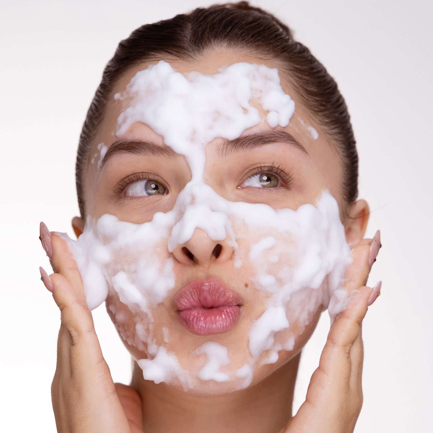 Espuma limpiadora facial Refresh & Revitalize Cleansing Foam Adara Cosmeticos