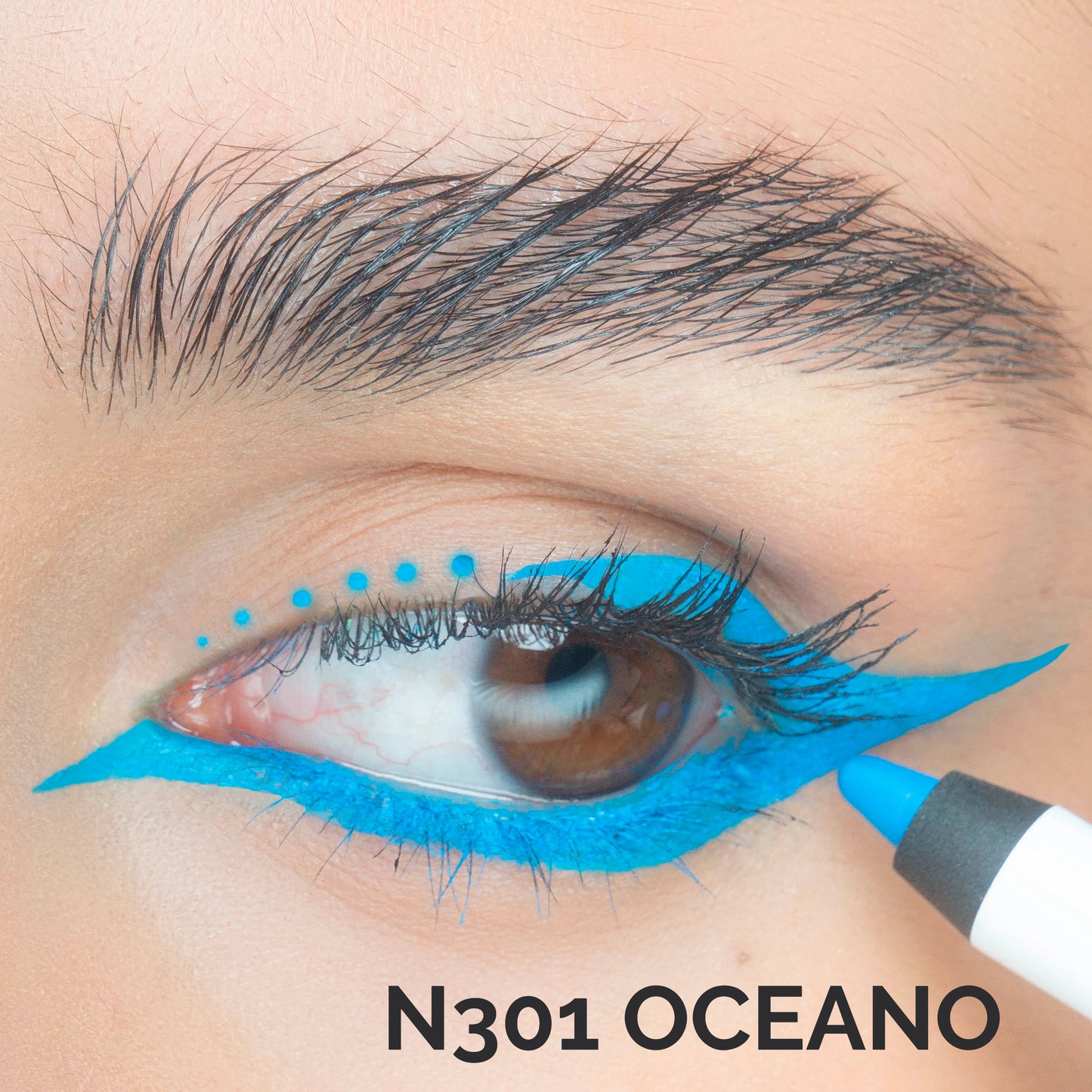 Lapiz Indeleble Day & Night Color Adara Cosmeticos